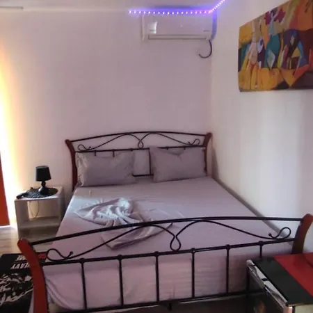 Casa Almarita * קוסטינסטי