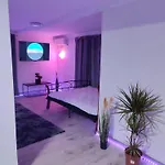 Casa Almarita Gazde/Camere de închiriat