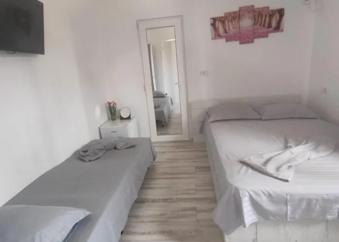 홈스테이 Casa Almarita *